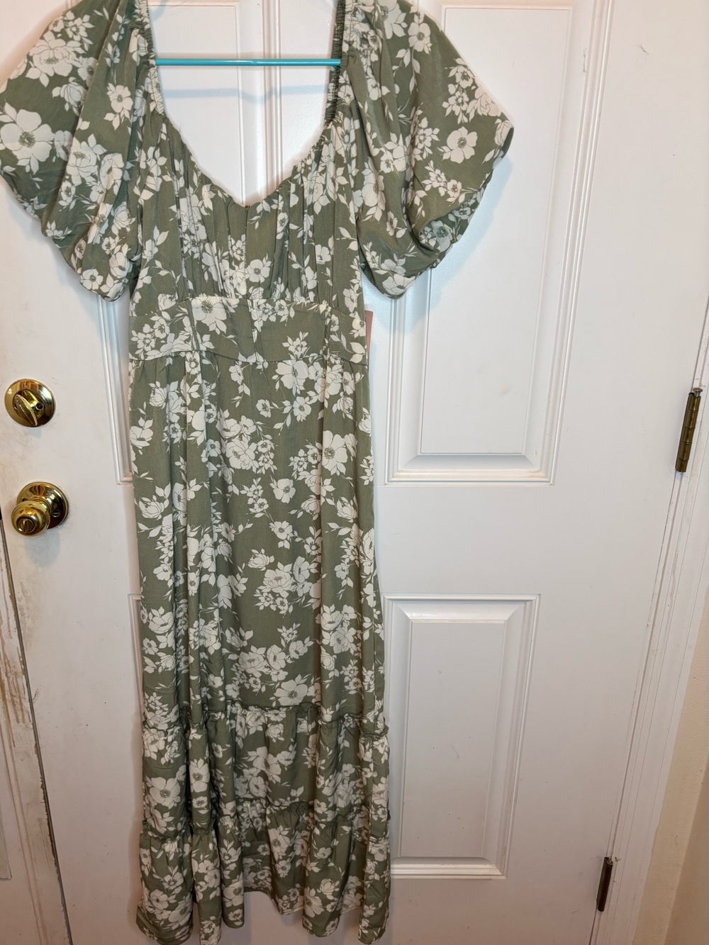 Inspired Hearts Sage Green Floral Puff-Sleeve Maxi Dress